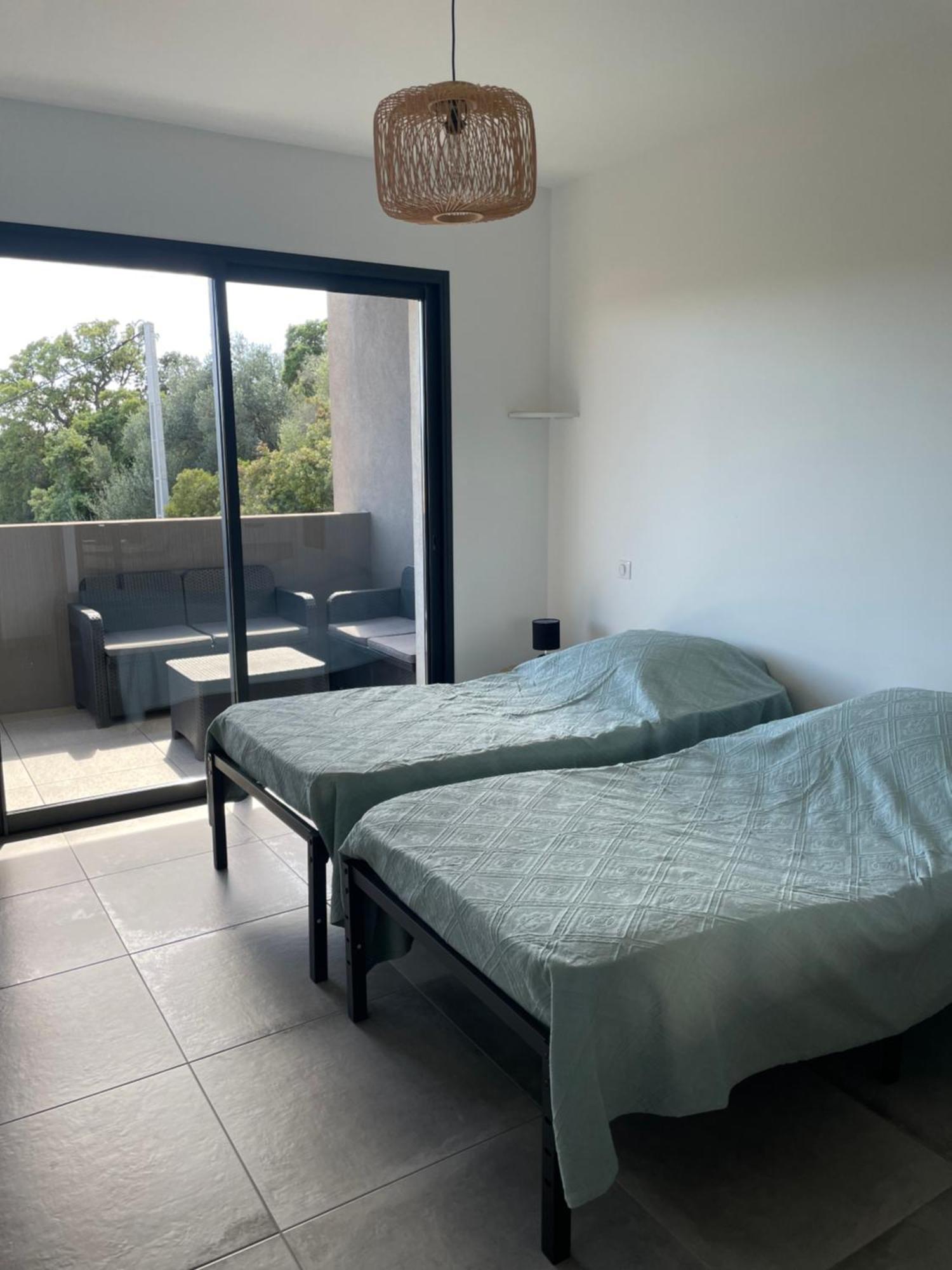 Bel Appartement Spacieux A Porto-Vecchio, 10Min A Pieds Du Centre Ville Εξωτερικό φωτογραφία