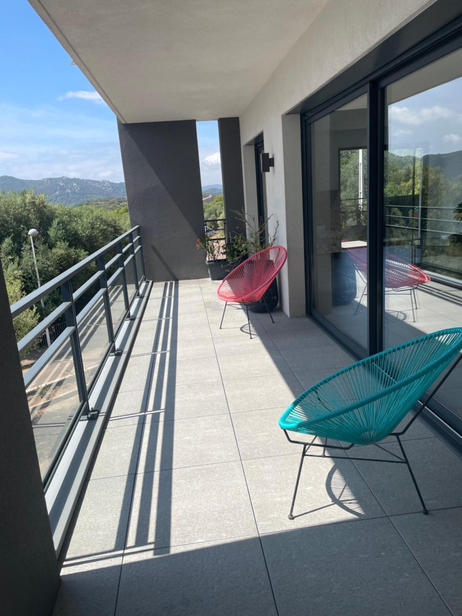 Bel Appartement Spacieux A Porto-Vecchio, 10Min A Pieds Du Centre Ville Εξωτερικό φωτογραφία